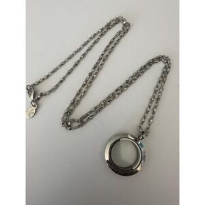 South Hill Silver Tone Round Glass Floating Locket Necklace Womens 28 Inch Chain
